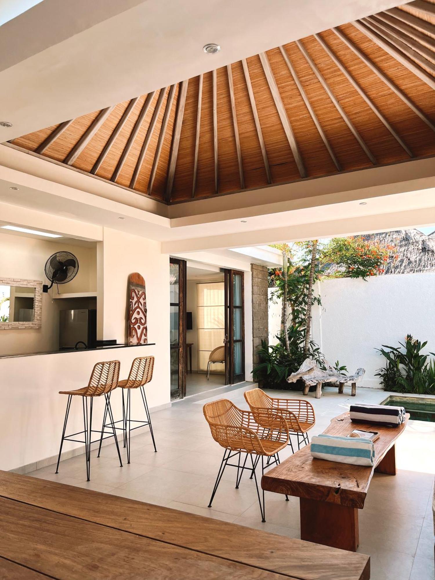 Aster Villa Seminyak Bagian luar foto