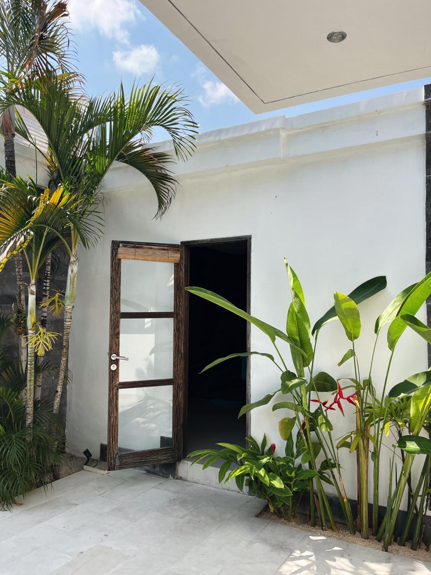 Aster Villa Seminyak Bagian luar foto